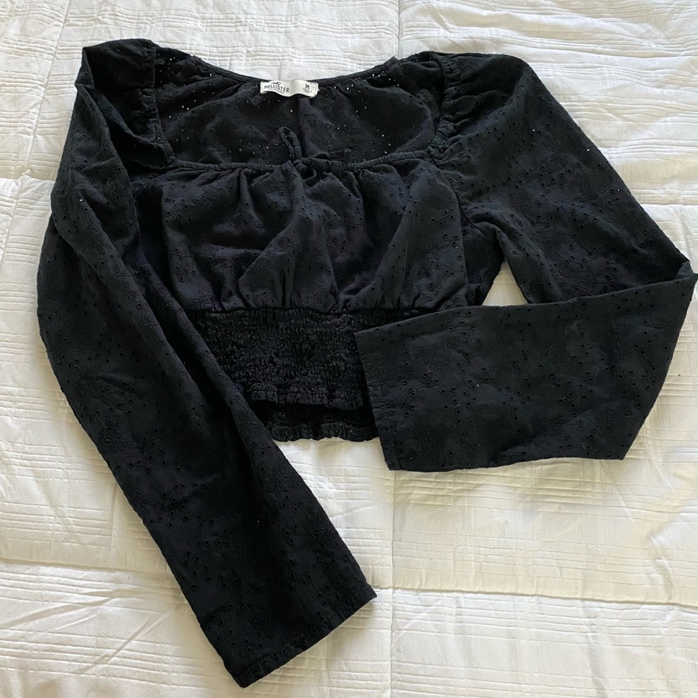 Black Hollister Long-Sleeve